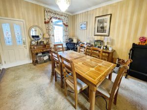 Dining room- click for photo gallery